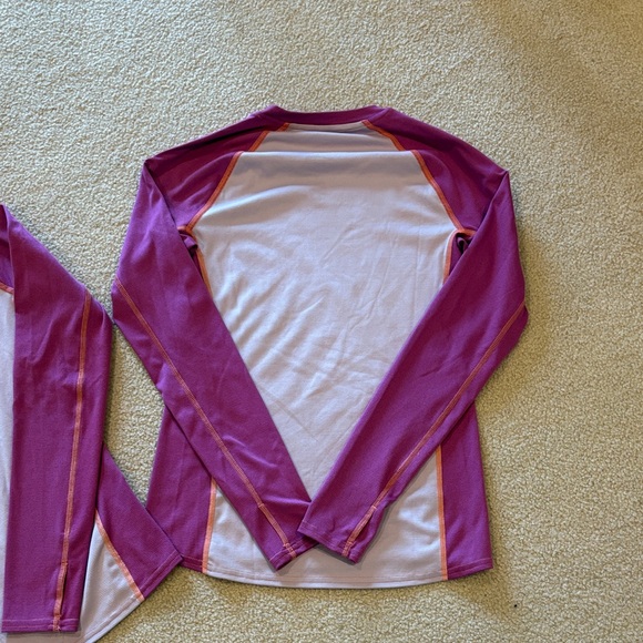 Bundle of 2 L.L. Bean Women's Long Sleeve Performance Tops - Picture 8 of 12